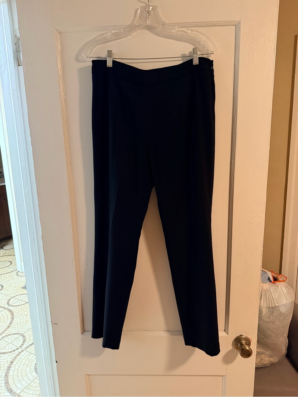 Doncaster Collection Black 100% Wool Straight Leg Dress Pants | Size 10P
